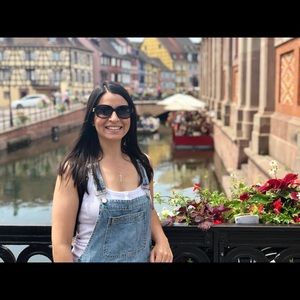 Meet your Posher, Bridget